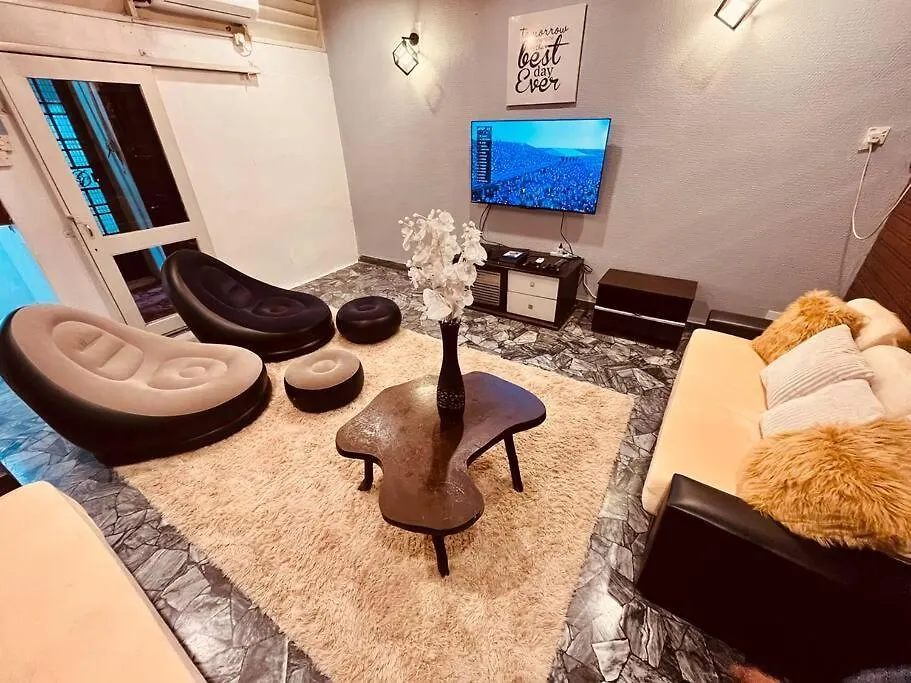 Luxury Private Pool Villa + Riverview Bbq Patio! George Town 0*,