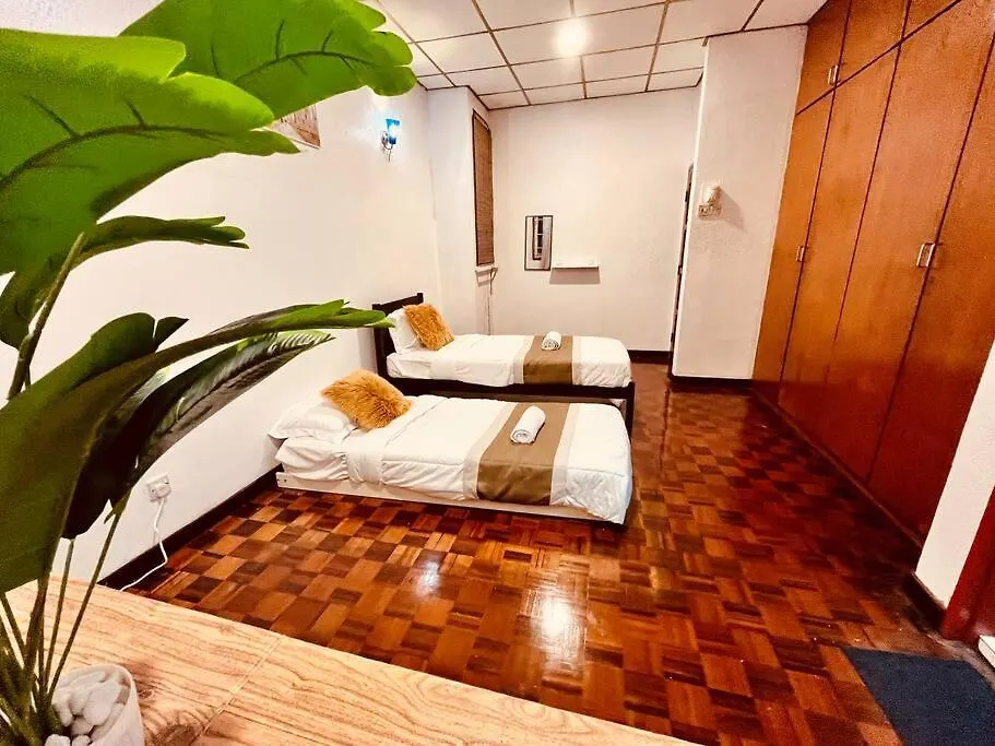Luxury Private Pool Villa + Riverview Bbq Patio! George Town 0*,  Malesia