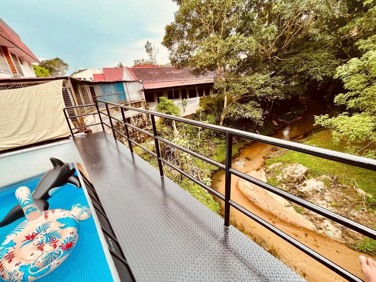 Luxury Private Pool Villa + Riverview Bbq Patio! George Town