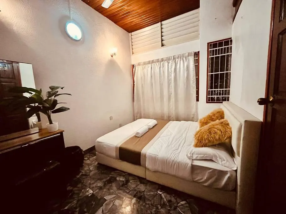 Luxury Private Pool Villa + Riverview Bbq Patio! Τζωρτζ Τάουν