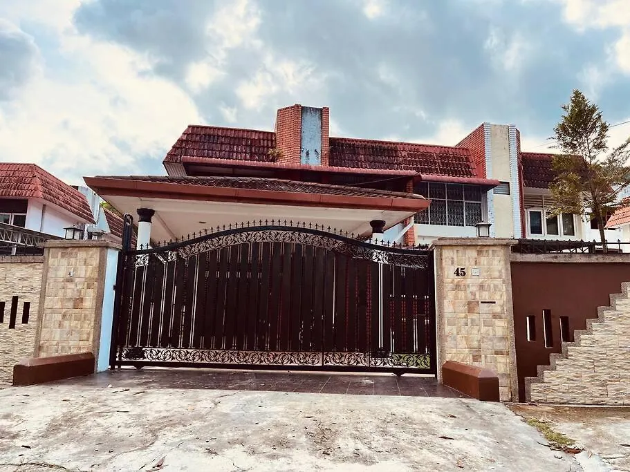 Luxury Private Pool Villa + Riverview Bbq Patio! Τζωρτζ Τάουν 0*,