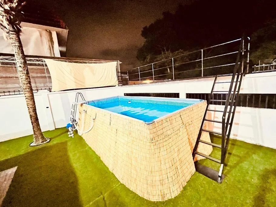 Luxury Private Pool Villa + Riverview Bbq Patio! Τζωρτζ Τάουν 0*,