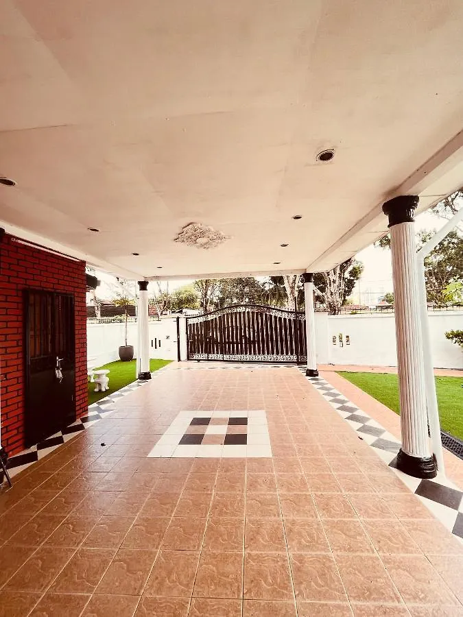 Luxury Private Pool Villa + Riverview Bbq Patio! Τζωρτζ Τάουν